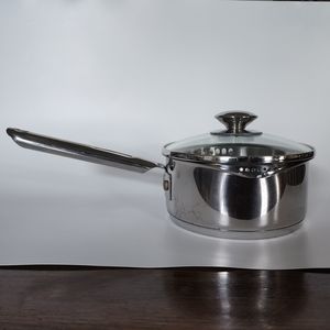 WearEver Stainless Steel 1.5 qt Double Pour Sauce Pan Pot with Lid